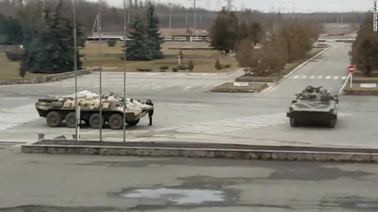 Ukraine war: Οι ρωσικές δυνάμεις αποσύρθηκαν από τον πυρηνικό σταθμό του Τσερνόμπιλ [ουκρανικές αρχές]