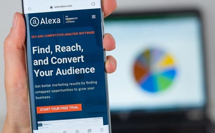 Alexa Traffic Rank: To άδοξο τέλος μιας αμφιλεγόμενης πλατφόρμας που ανέβαζε την επισκεψιμότητα sites επί πληρωμή!!