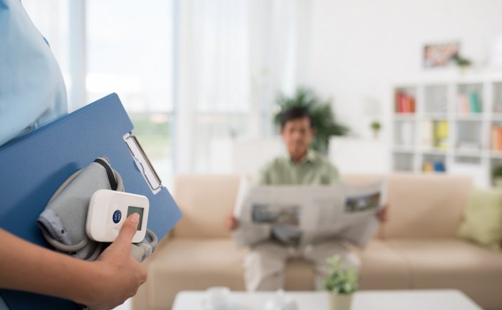 Care at Home: Έρχεται Νοσηλεία και Οδοντιατρική περίθαλψη κατ΄ οίκον!! Πώς θα λειτουργήσει και ποιους αφορά!!