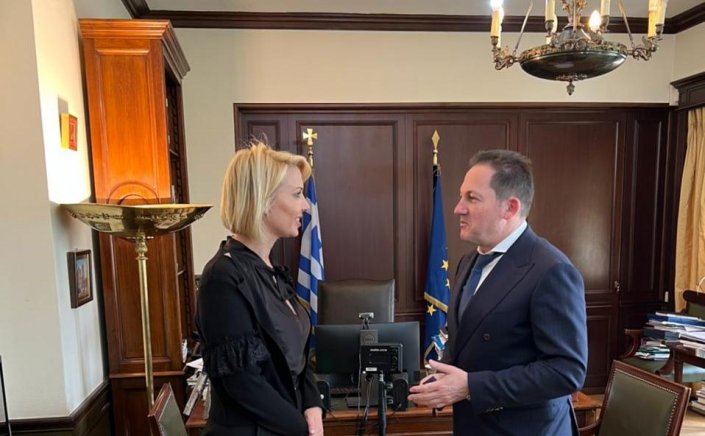 MP Katerina Monogiou: 53.396 € στους Δήμους Θήρας, Σύρου και Ιητών για ενίσχυση της ναυαγοσωστικής κάλυψης τους