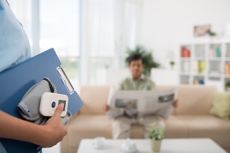 Care at Home: Έρχεται Νοσηλεία και Οδοντιατρική περίθαλψη κατ΄ οίκον!! Πώς θα λειτουργήσει και ποιους αφορά!!