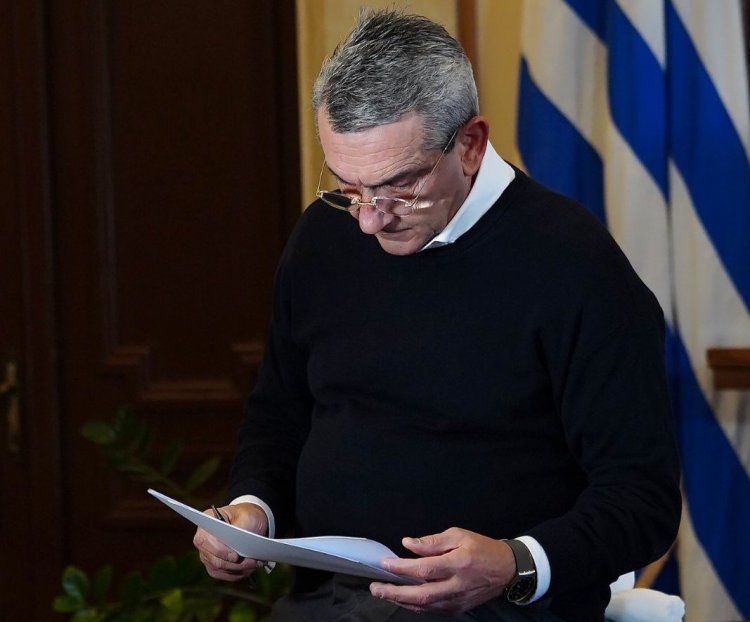 Panhellenic Exams 2022 - Γ. Χατζημάρκος στους μαθητές: «Οι Πανελλαδικές  Εξετάσεις, είναι το βάπτισμα στην συνεχή προσπάθεια για υλοποίηση των ονείρων σας»