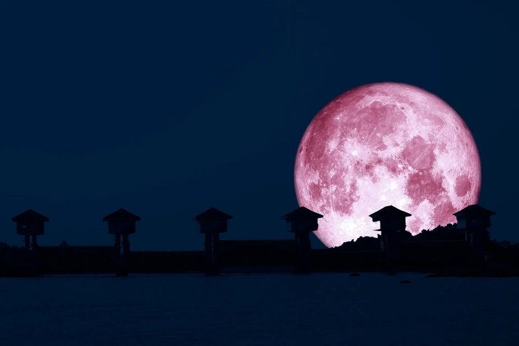 Strawberry Supermoon: Αύριο η πρώτη υπερπανσέληνος του 2022!! Πανσέληνος της Φράουλας!!