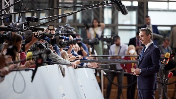 PM Mitsotakis: Η Αθήνα καλύπτεται από το προσχέδιο των συμπερασμάτων για την Τουρκία  [Video]