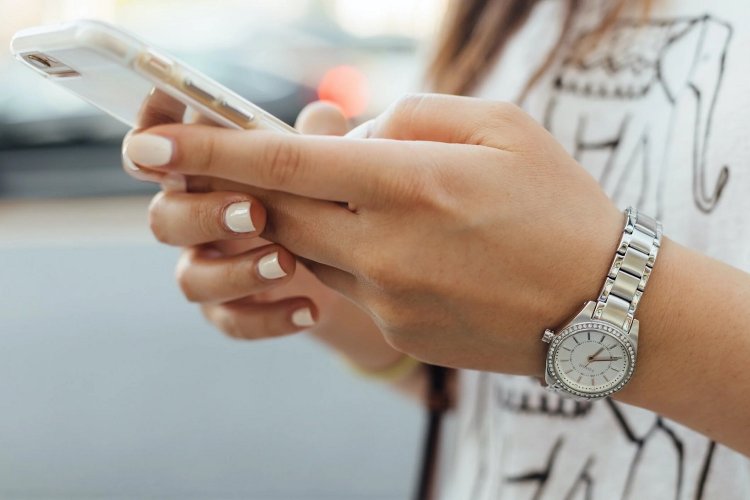 Tax Awareness - ΑΑΔΕ: Στο κινητό κάθε μήνα, οι λογαριασμοί-κινήσεις με την Εφορία, με ένα ηλεκτρονικό statement