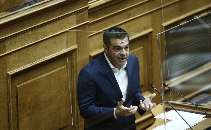 SYRIZA Alexis Tsipras: Η ομιλία του πρωθυπουργού case study για το «πώς μπορει κανείς να κάνει το μαύρο άσπρο»