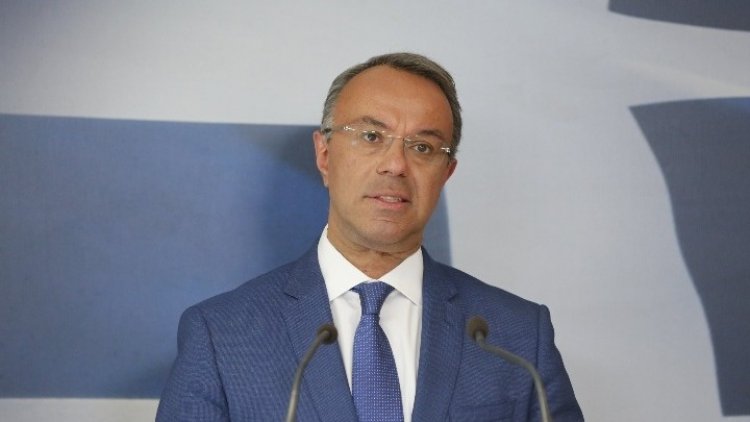 Fin Min Staikouras: «Επί δύο ώρες μπινελικωνόμασταν με τους τραπεζίτες»