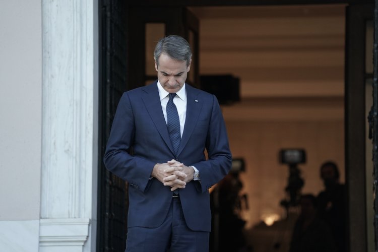 Political Development: Οι υποκλοπές “καίνε” πολιτικό κεφάλαιο του Κ. Μητσοτάκη - Δημοσκοπήσεις φωτιά