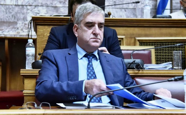 Phone tapping “suspicious” / Κοντολέων για παρακολουθήσεις: Έδινα καθημερινή αναφορά στον Δημητριάδη - Ο πρωθυπουργός δεν με ρώτησε γιατί παρακολουθήσαμε τον Ανδρουλάκη