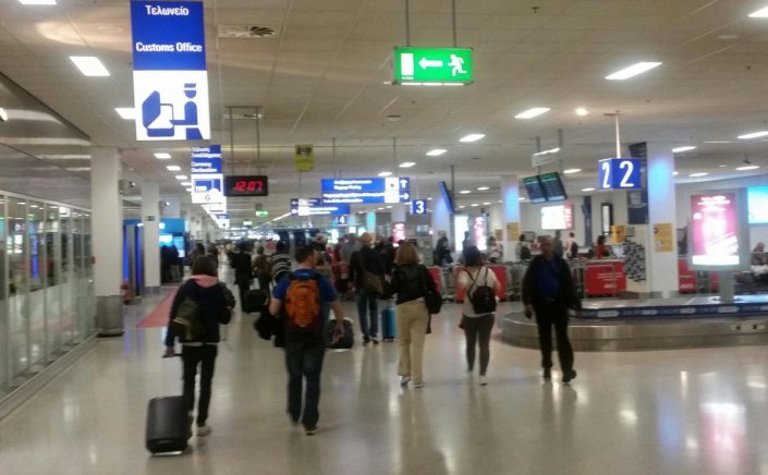 Tourist Arrivals: Απογειώθηκαν οι αφίξεις αμερικανών στην Ελλάδα φέτος