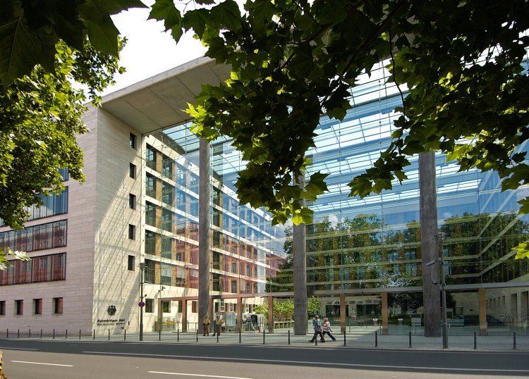 Turket, Libya hydrocarbon deal: Απορρίπτει το τουρκολιβυκό μνημόνιο και το Βερολίνο