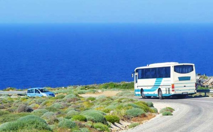 Parliament - KTELs: Έκτακτη ενίσχυση σε ΚΤΕΛ και λεωφορεία άγονων γραμμών νήσων