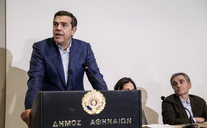 SYRIZA Leader Alexis Tsipras: «Δωρεά φιλανθρωπίας» η φορολόγηση υπερκερδών των διυλιστηρίων