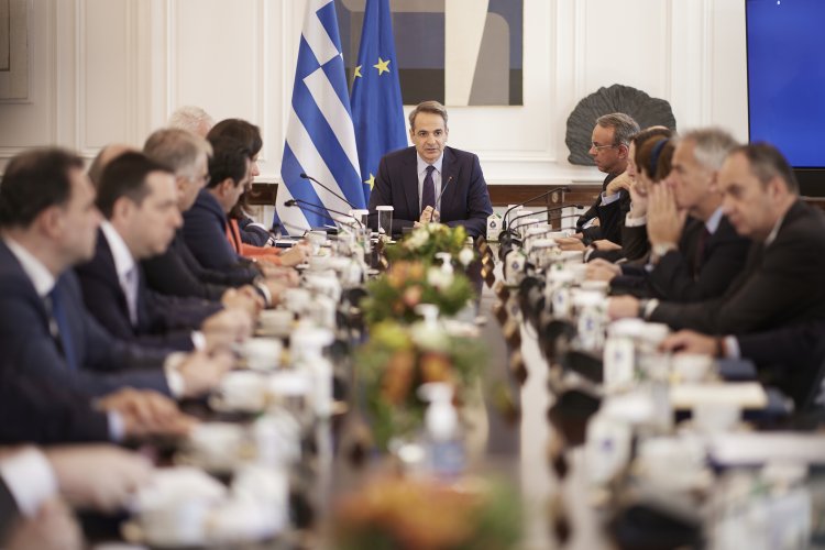In Forming New Cabinet: Τα σενάρια και τα ονόματα για το νέο υπουργικό συμβούλιο 