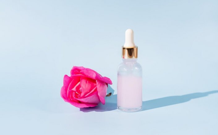 Προσοχή!! Ο ΕΟΦ άμεσα Ανακαλεί καλλυντικό με αιθέριο έλαιο - Επικίνδυνο το pH του για δέρμα και μάτια