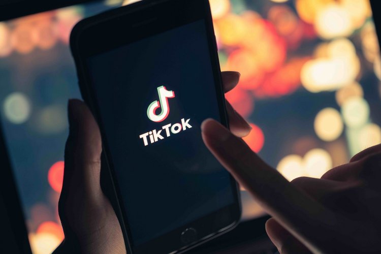 TikTok down? Έπεσε η εφαρμογή TikTok!! Το μήνυμα στους χρήστες!!