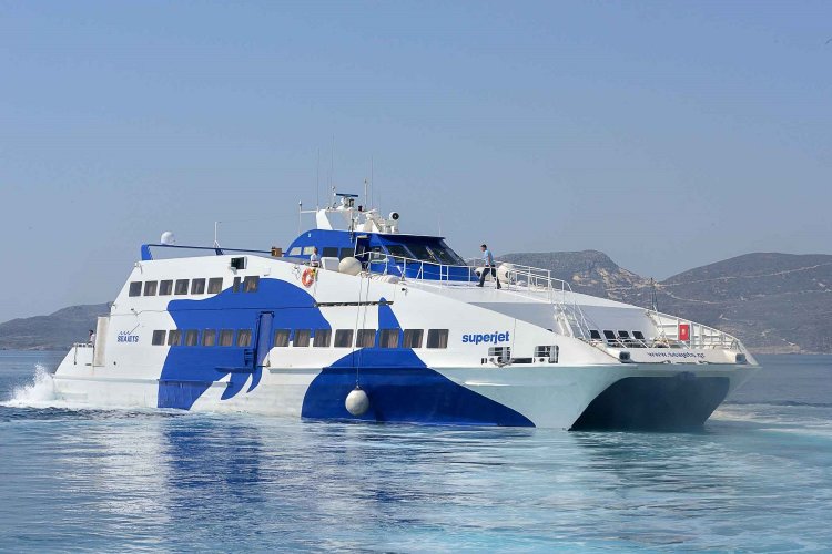 Ferry routes: Ξεκίνησε από σήμερα τα δρομολόγια του το SuperJet, κάνοντας ποδαρικό για τη νέα τουριστική χρονιά!!