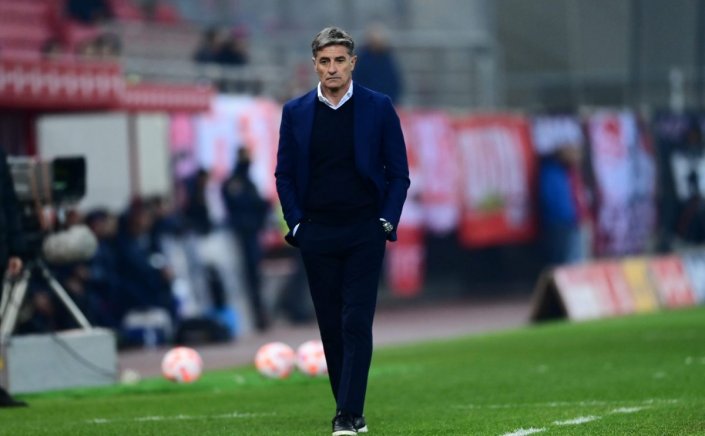 Míchel resigns: Παραιτήθηκε ο Μίτσελ από τον Ολυμπιακό