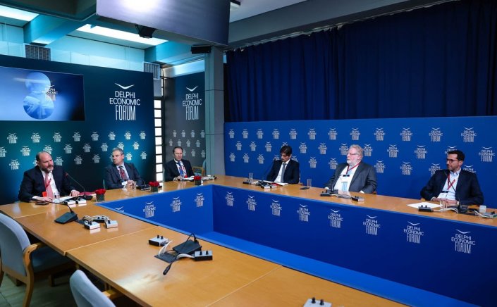 Delphi Economic Forum 2023: Πρωταθλήτρια στις επενδύσεις η ελληνική φαρμακοβιομηχανία – 5.000 νέες θέσεις εργασίας μέχρι το 2027