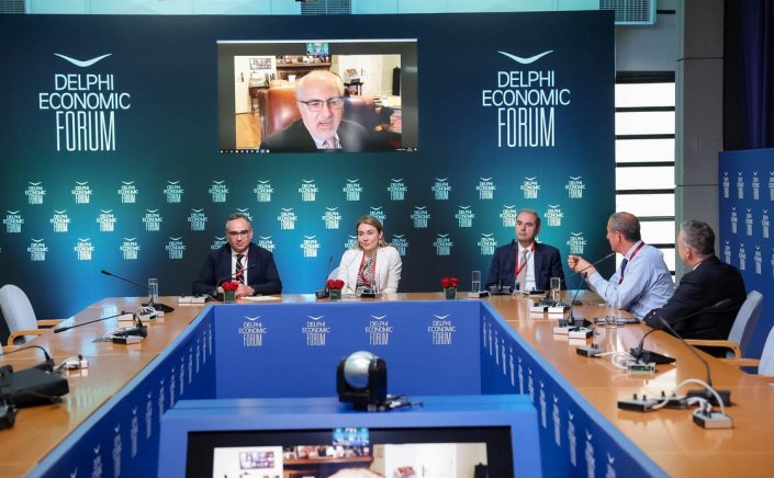 Delphi Economic Forum 2023: Ένα χάπι την ημέρα σήμερα, ένα χάπι και θεραπευόμαστε για πάντα αύριο
