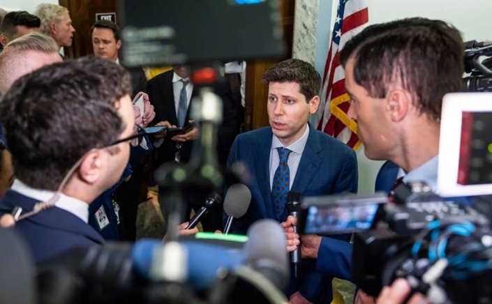 A.I. Poses ‘Risk of Extinction,’: Η τεχνητή νοημοσύνη ενέχει "κίνδυνο εξαφάνισης", προειδοποιούν οι ειδικοί