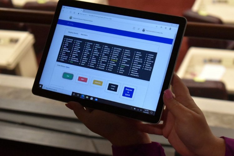 National Elections 2023: Τα πρώτα “ασφαλή αποτελέσματα” θα βγουν νωρίτερα από ποτέ μέσω τάμπλετ!!