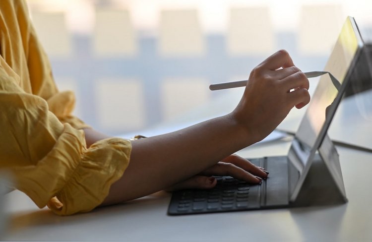 Tax Control Policy: ΕΛΕΓΧΟΣLive, το νέο υπερόπλο της ΑΑΔΕ κατά της φοροδιαφυγής!! Πάνω από 30.000 έλεγχοι σε νησιά και τουριστικές περιοχές, με Real time πρόσβαση!!