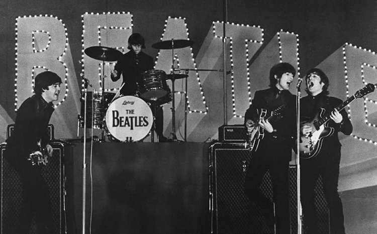 AI - 'Final' Beatles song: Θα κυκλοφορήσει ανέκδοτο τραγούδι των Beatles με χρήση τεχνητής νοημοσύνης