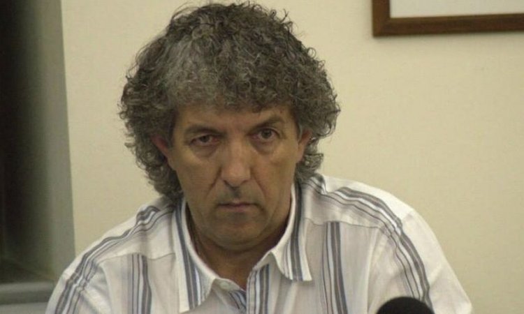 Syros: Παραίτηση Νικολούζου από μέλος του ΤΑΑ ΑΟ Φοίνικα Σύρου με κεραυνούς κατά Καφτηράνη