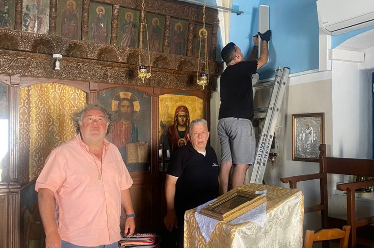 Mykonos - Φ. Βιγλιάρης: Κάνουμε πράξη αυτά που λέμε - Εξοπλίζεται με ηχητικό σύστημα το Κοιμητήριο της Ζωοδόχου Πηγής, στην  Ανω Μερά