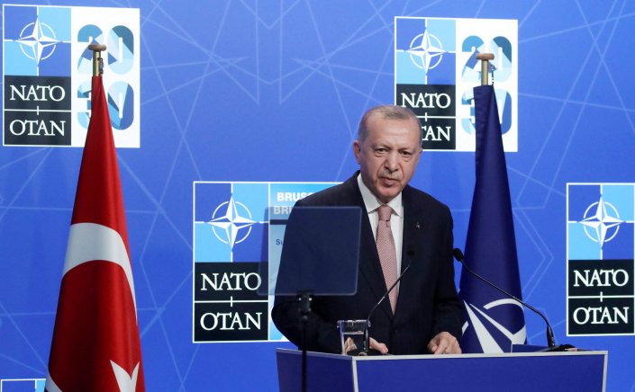 Turkey’s EU Membership: Ο Ερντογάν «καταδίκασε» την ένταξη της Τουρκίας στην ΕΕ με τον ωμό εκβιασμό του για τη Σουηδία [Βloomberg] 