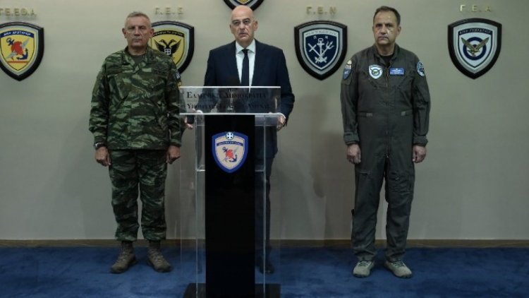 Defense Min. Dendias: Απονομή βαθμού αντιπτεράρχου στους σμηναγό Χρ. Μουλά και ανθυποσμηναγό Π. Στεφανίδη, οι οποίοι έπεσαν εν ώρα καθήκοντος