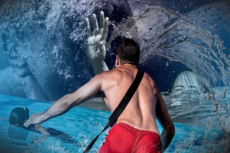 How to save a drowning person: Ναυαγοσώστης εξηγεί, τι πρέπει να κάνουμε και τι όχι, αν δούμε κάποιον να πνίγεται στη θάλασσα