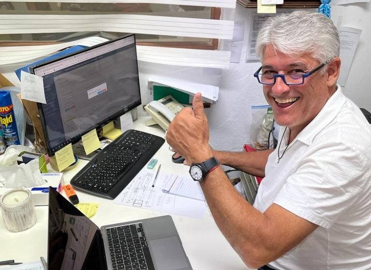 Mykonos Mayoral Election 2023: Κατέθεσε τον συνδυασμό του «Μύκονος Επόμενη Μέρα» για τις Δημοτικές εκλογές ο Ανδρέας Φιορεντίνος 