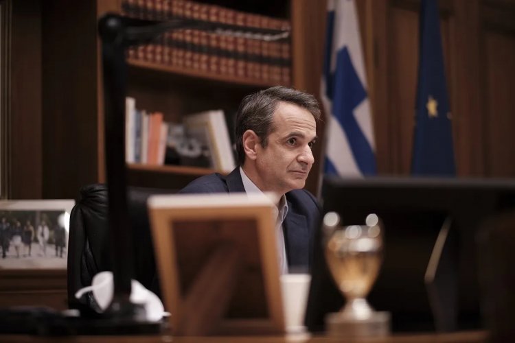 Greek polls - Metron Analysis: Μεγάλη πτώση στη σταθερότητα της κυβέρνησης - «Κλίμα ιδιαίτερα απαισιόδοξο»
