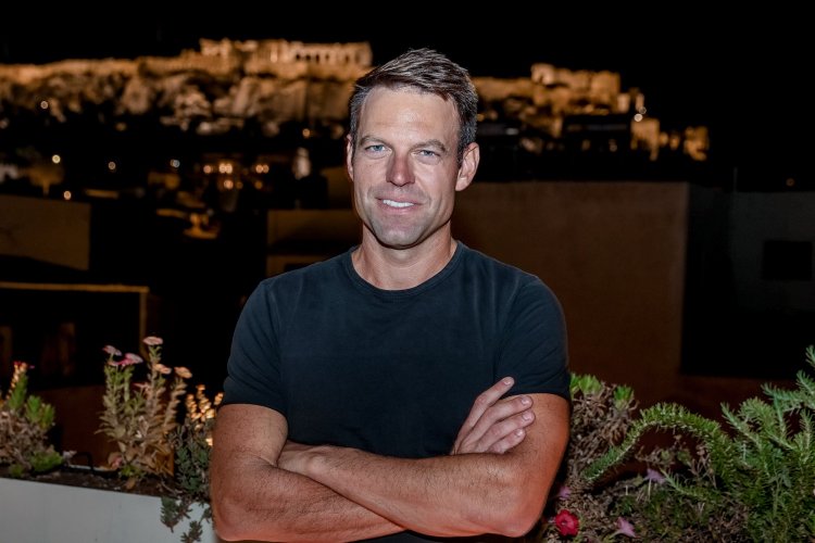 New president of SYRIZA: Νέος πρόεδρος του ΣΥΡΙΖΑ ο Στέφανος Κασσελάκης με 56,69% - Η Εφη Αχτσιόγλου με 43,31%