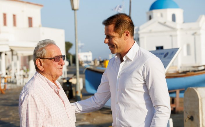 Σπύρος Αποστόλου: Είμαι ένας από εσάς – Είμαι υπερήφανος που είμαι Μυκονιάτης και πρεσβεύω την Μύκονο!