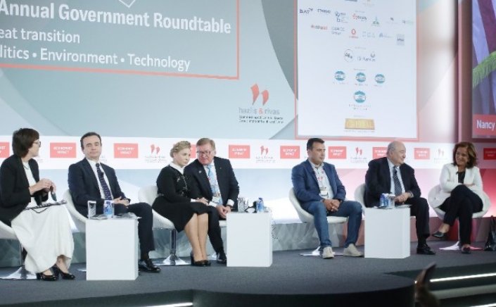 27th Economist Gov't Roundtable / «Η υπεράσπιση της δημοκρατίας είναι ο σημαντικότερος στόχος»-Τοποθετήσεις Γ. Τιμοσένκο, Ζ. Ζάεφ, Α. Σαρκισιάν, Ντ. Μπακογιάννη