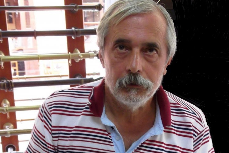 Notable Death: Έφυγε ο μεγάλος στιχουργός Λευτέρης Χαψιάδης... Φτωχότερο το ελληνικό τραγούδι, όμως η κληρονομιά του μεγάλη....