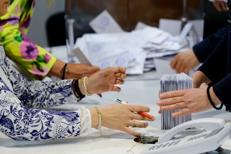 Local Gov: Ποιους βουλευτές της ΝΔ «στοχοποιεί» το Μαξίμου για την ήττα στις Αυτοδιοικητικές Εκλογές