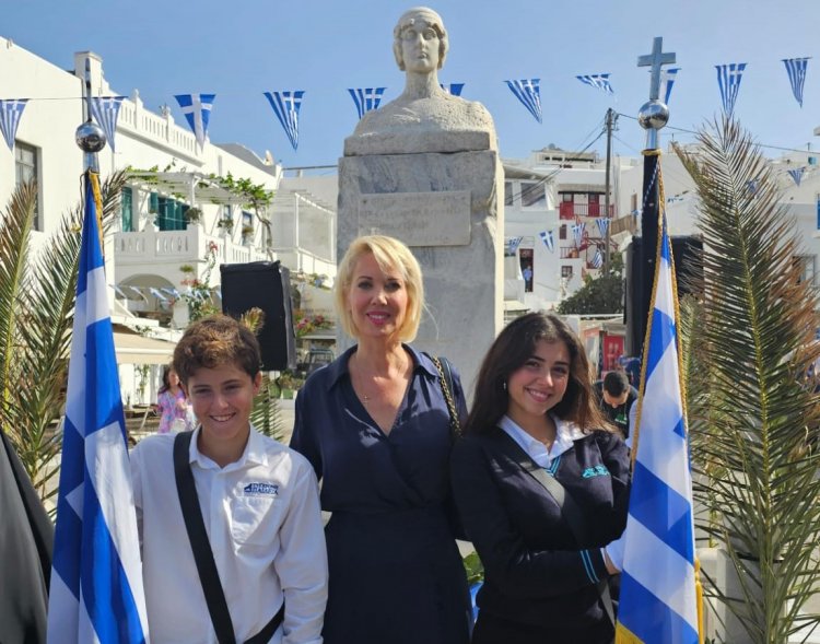 28th of October - “The Ochi Day”: Η Κατερίνα Μονογυιού στην Μύκονο για τις επετειακές εκδηλώσεις της 28ης Οκτωβρίου  [pics & vids]