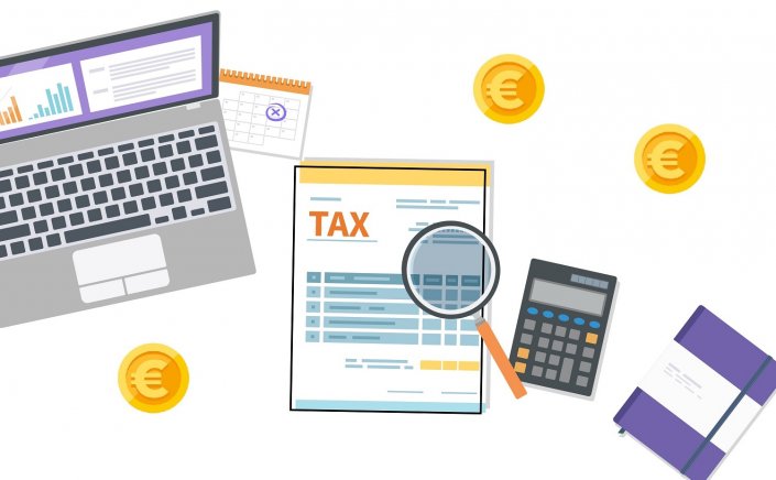 Tax bill: Για ποιους επαγγελματίες μειώνεται 50% η προκαταβολή φόρου το 2024, με το Νέο Φορολογικό Νομοσχέδιο