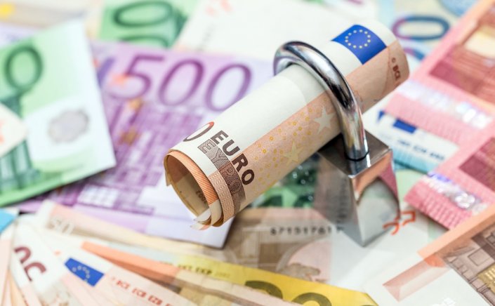 Tax Authority Access Your Bank Details: Φρένο στην πρόσβαση της Εφορίας στους τραπεζικούς λογαριασμούς!!