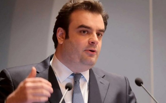 Education Min - Πιερρακάκης: Αυτές θα είναι οι αλλαγές σε Λογοτεχνία και Πληροφορική, στο Δημοτικό και στο Γυμνάσιο!!