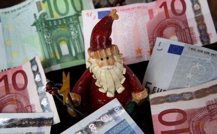 Christmas Bonus: Πότε προπληρώνονται οι Άνεργοι, τα επιδόματα και το Δώρο Χριστουγέννων από τη ΔΥΠΑ