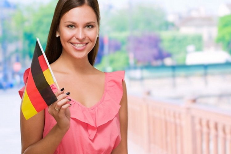 Spenders on Tourism: Με πιο γεμάτο πορτοφόλι οι Γερμανοί τουρίστες!! Ξοδεύουν περισσσότερα από τους Βρετανούς!!