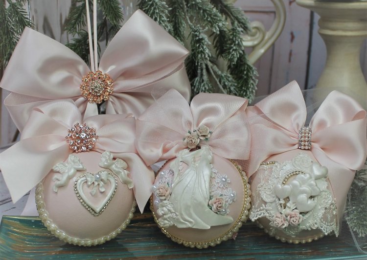 2024 public holidays: Οι αργίες του 2024!! Ποια μέρα πέφτουν Χριστούγεννα & Πότε θα γιορτάσουμε το Πάσχα!!