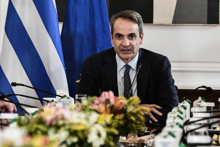 Violent Sports Fans: Συζητήσεις με την UEFA για σκληρά μέτρα στο ποδόσφαιρο - «Δεν πάει άλλο, πρέπει να πάμε σε σκληρά μέτρα»