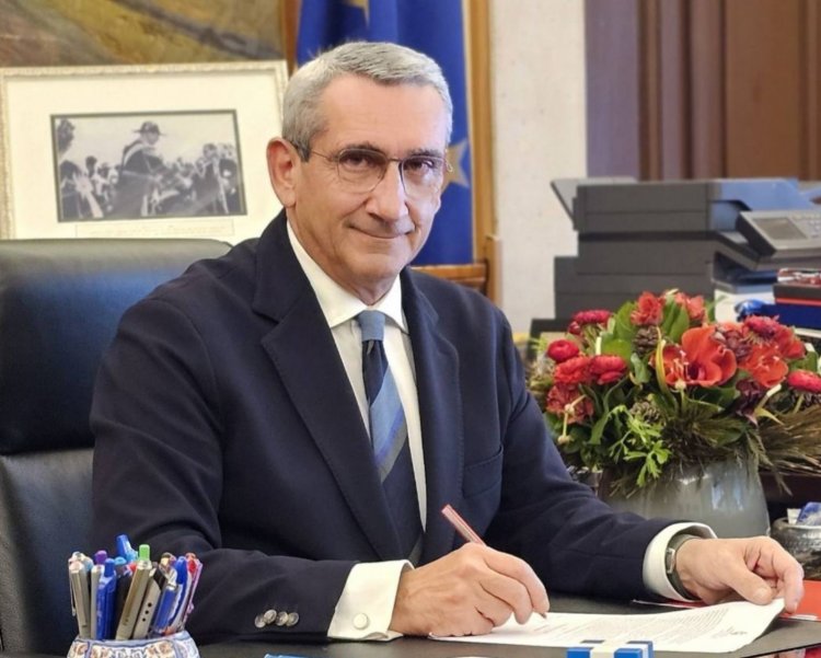 2024 Hatzimarkos Message: Στην εποχή των αλλεπάλληλων κρίσεων, απαντάμε με ανεξάντλητες δυνατότητες. Σε αυτό το Νέο Νότιο Αιγαίο ξημερώνει η νέα χρονιά του 2024 και μαζί μια νέα εποχή δημιουργίας και προόδου 
