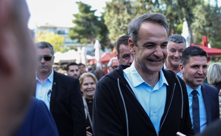 Pre-election period: Οι Ευρωεκλογές, ο Μητσοτάκης, το Νταβός, ο Ιερώνυμος και ένας γάμος